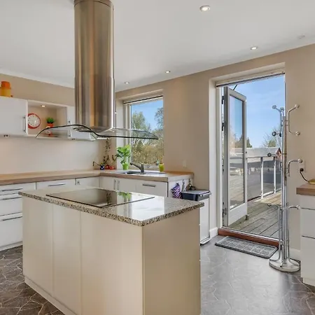 Amazing In With Wifi And 4 Bedrooms