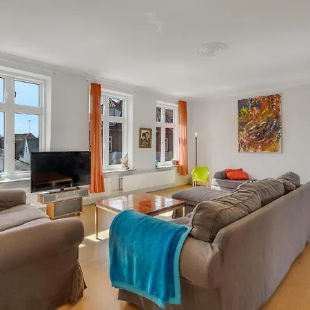 דירה Amazing In With Wifi And 4 Bedrooms Karise