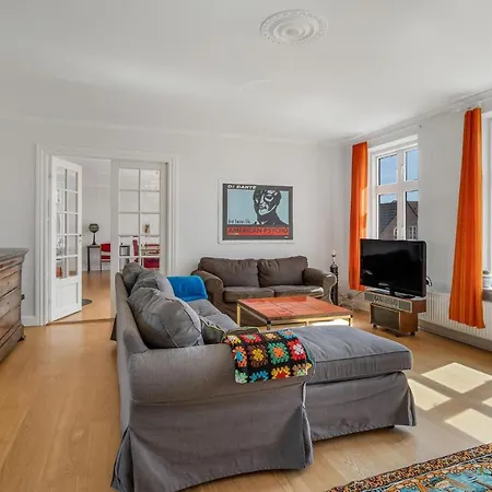 Amazing In With Wifi And 4 Bedrooms Karise