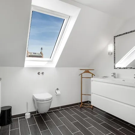 Amazing In With Wifi And 4 Bedrooms * Karise